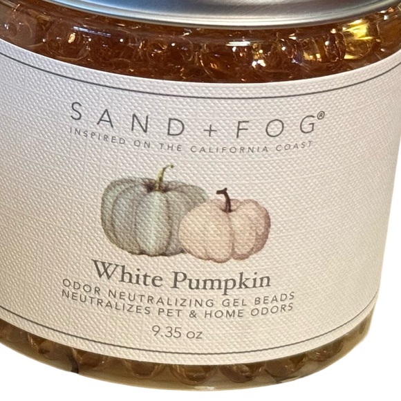 Sand & Fog NWT White Pumpkin Scent Odor Neutralizing Gel Beads Qty of 2 9.35 Oz - Picture 3 of 7